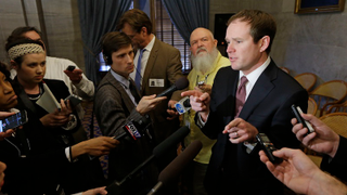 Tennessee Legislator Resigns from Leadership Position Following 'Inappropriate' Texts to Female Coworkers